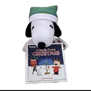 NEW Kohls Cares Snoopy Plush with A Charlie Brown Christmas Book Collectible